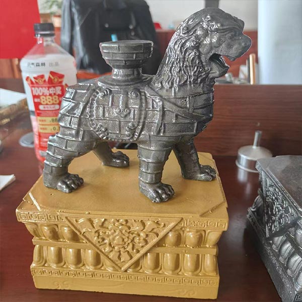 Cast Iron Lion Metal Processing